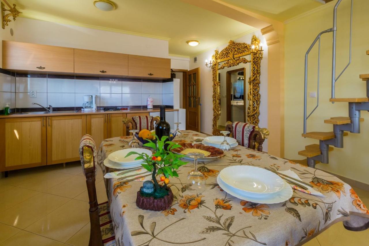 Ferienwohnung MALI MARINO Selce Exterior foto